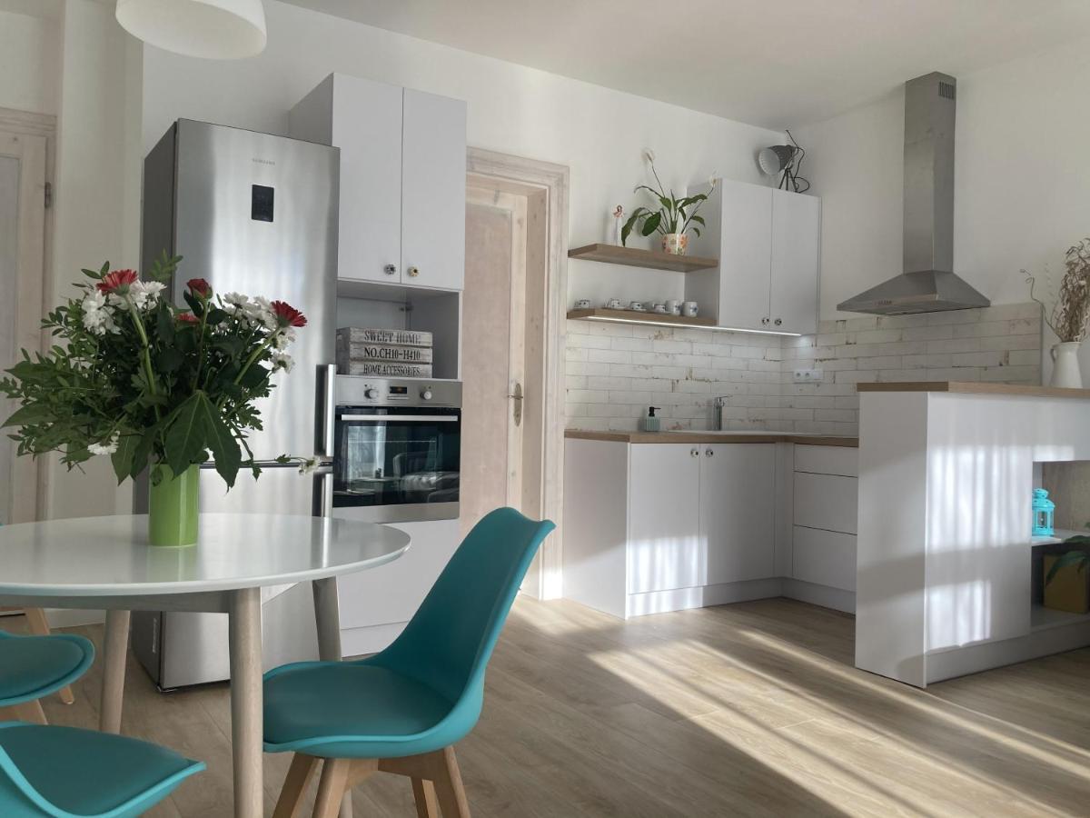 The House Apartment Poprad Exterior photo