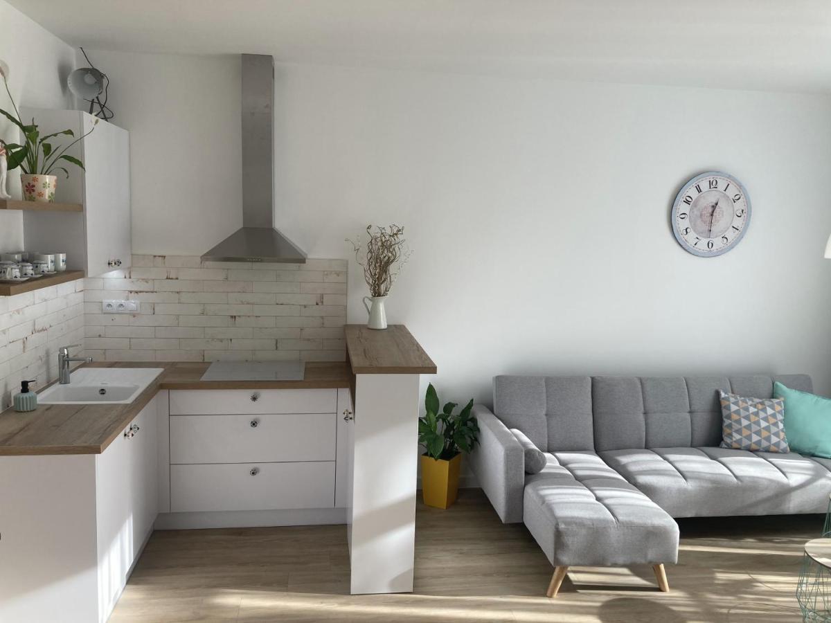 The House Apartment Poprad Exterior photo